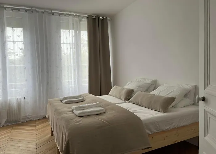 La Maison De Colette * Trie-Chateau